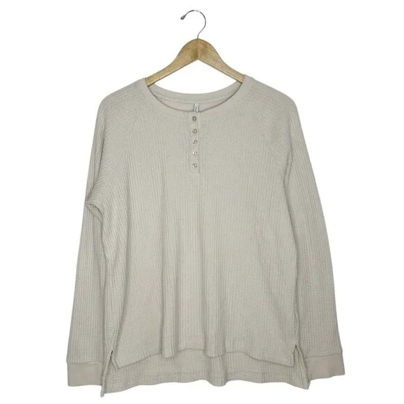 Z SUPPLY Thermal Waffle Long Sleeve Henley - Picture 3 of 7